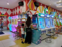 -meland·儿童乐园·游戏厅娃娃机·电玩Xbox(成都合生汇店)