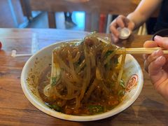 -万记麻辣烫国展总店