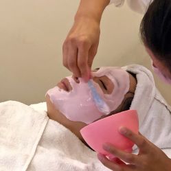 -康颜SPA自然疗愈皮肤管理中心