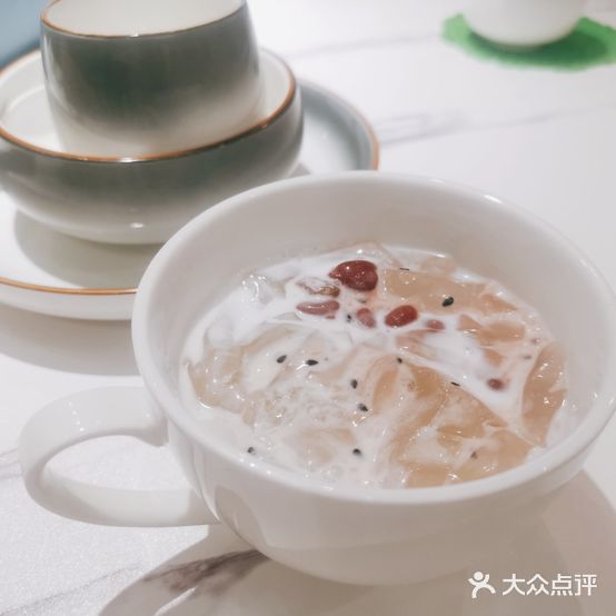 渝悦老坛子酸菜鱼(万达广场抚州店)