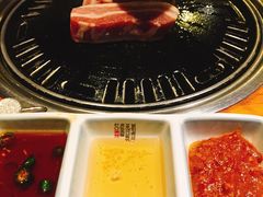 -唯成•韩国炭火烤肉 유성고기