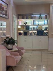 -Bollins波林丝•专研护发中心