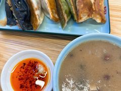 -众品老方子锅贴甜沫(李村店)