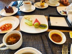 -怡聚轩全日制自助餐厅(大中华喜来登酒店)