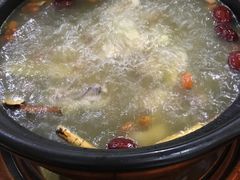 -濠轩阁特色生蚝火锅(水湾路店)