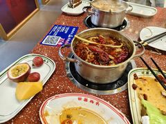 -四囍码头海鲜烧烤自助火锅(外滩南京东路悦荟广场店)