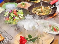 -雀舞云南菜(天津天河城购物中心店)