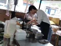 -周记热干面豆皮大王(桃花东街店)