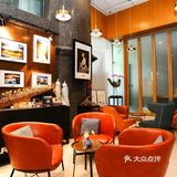 温馨舒适放松疗愈的咖啡店