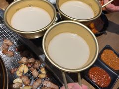 -肉甲韩国木炭烤肉(新壹街1店)
