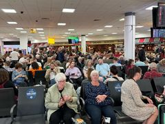 -格拉斯哥国际机场