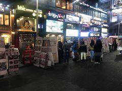 -BHC炸鸡(明洞总店)