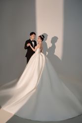 -雪中彩影婚纱摄影·微光艺术中心