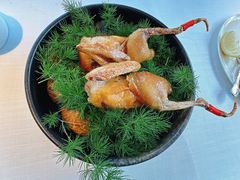 -弦月窗LUNETTE BY AMANDA(复兴路店)