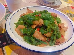 辣椒炒肉-酒肆浅葱•烧烤•龙虾•排档(卓悦intown店)