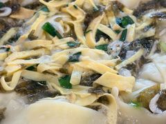 砂锅菜肉馄饨-白玉兰小吃(新村路店)