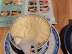 杨枝甘露-广信牛奶甜品世家(台东店)