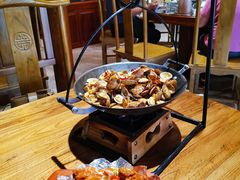 吊锅花蛤-东来菜馆•手抓海鲜家常菜•海鲜锅贴(鸽子窝店)