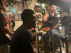 -南锣鼓巷吉他吧(鼓楼店)