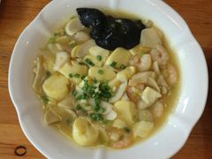 虾仁豆腐-乌镇那一年小院主题餐厅(甘泉西路店)
