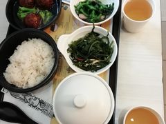 -老娘舅餐厅(黄龙体育中心店)