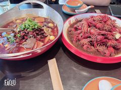 -川流不息·地道川菜·小龙虾(松东路店)