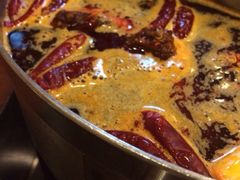 -小天鹅火锅·一线江景洪鼎旗舰店(洪崖洞店)