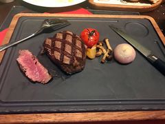 M9+菲力-恰餐厅及酒吧 CHAR Bar & Grill (北京丽都皇冠假日店)