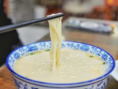 -雪琴面馆富安特色鱼汤面(城中花园店)