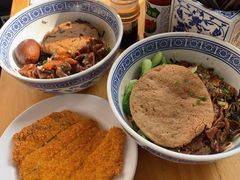 炸猪排-沪西老弄堂面馆(定西路店)