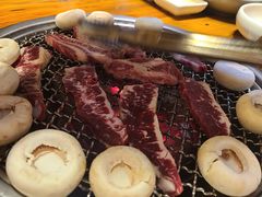 黑牛肋条-草家酱蟹炭火烤肉店(珲春南路一店)