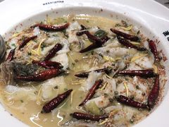 -渔语鱼新川菜Bistro(万象天地店)