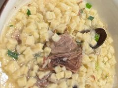 -陈熹公民族美食文化餐厅(中华广场店)
