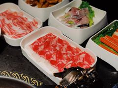 谷饲相间肥牛-锅说大脸毛肚重庆老火锅(佐阾店)