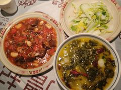-耙吉吉川味小酒馆(本地人回头店)
