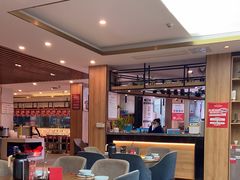 大堂-有红鸡毛店·川菜(建设路店)