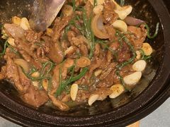 -辛香味烧鱼馆·非遗技艺·排骨红烧肉(光谷医药园店)