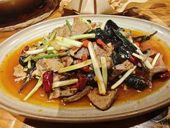 火爆猪肝-懒人盐府人家·自贡大麻鱼(安贞店)