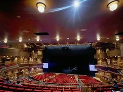 -交通银行前滩31演艺中心