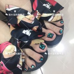 -anni美甲店