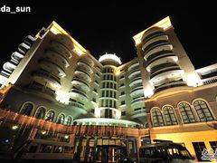 2-二号楼夜景-上海安亭别墅花园酒店