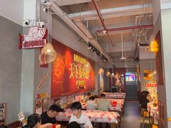 -老闵田螺馆·南昌市井菜·特色小吃(总店)