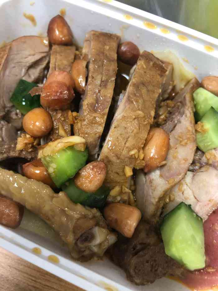 食尚口水鸡炖品套餐饭-"作为一场外卖,作为一顿套餐饭,性价比很高.