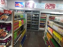 -窦店服务区-停车场