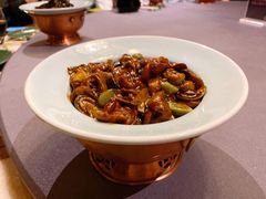 腊八蒜烧肥肠-那家小馆•北京菜•烤鸭(中关村店)