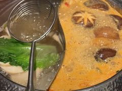 -左庭右院鲜牛肉火锅(环球港店)