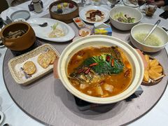 -泓历皇朝酒店(东亭店)
