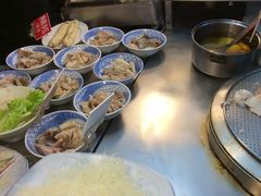 -六合夜市