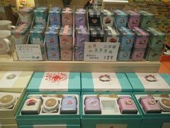 -猫的天空之城概念书店(印象城购物中心店)