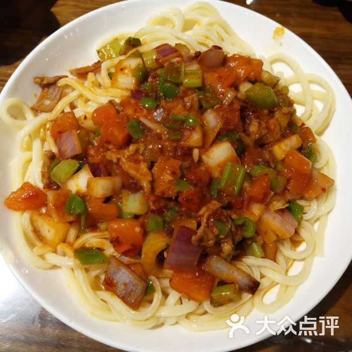 丝路伊兰·风味餐厅(黄寺店)时蔬拉条子图片 - 第1张